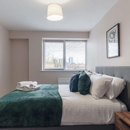 Bright 2 Bed Apartment Manchester - Sleeps 4 Exterior foto